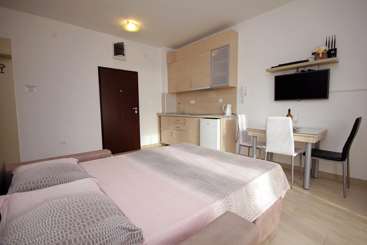 Apartments Residence Dj Petrovac Exteriér fotografie