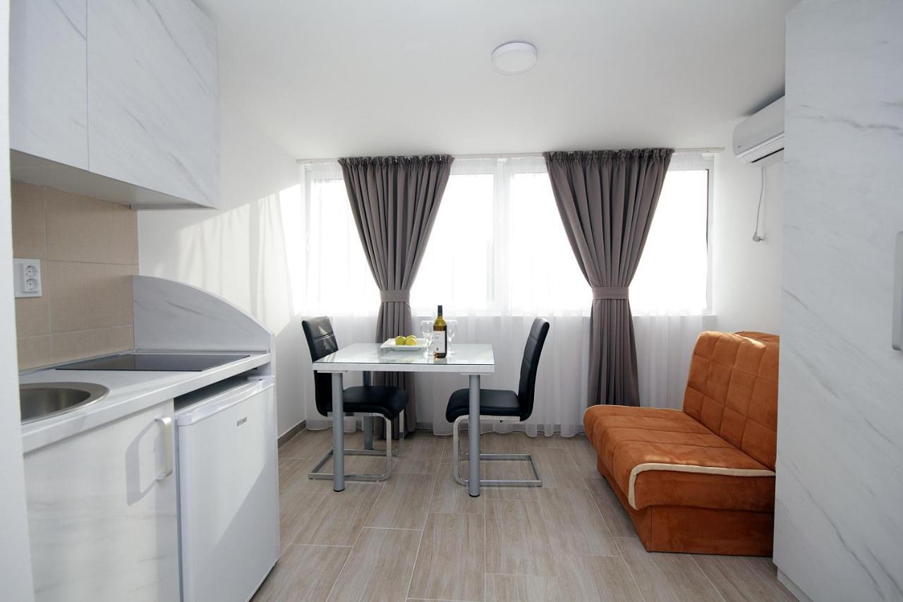 Apartments Residence Dj Petrovac Exteriér fotografie
